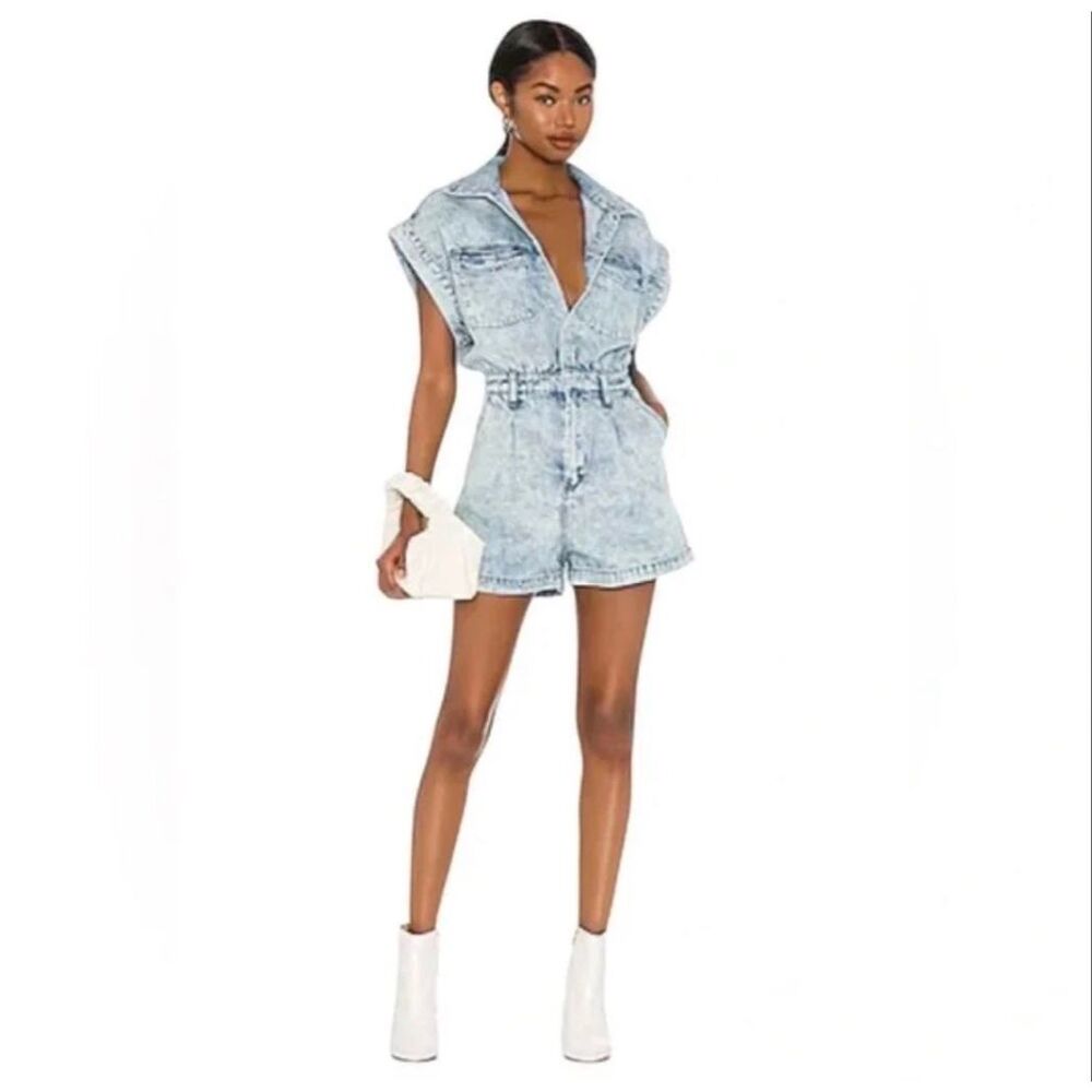 BLANK NYC Revolve Head Backstage Acid Wash Denim Romper Jumpsuit Size Medium